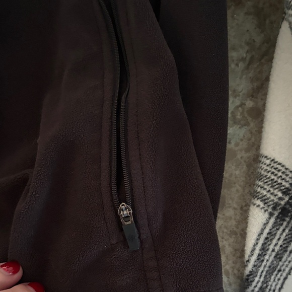 Black zip up Mayo fleece jacket - Picture 7 of 9